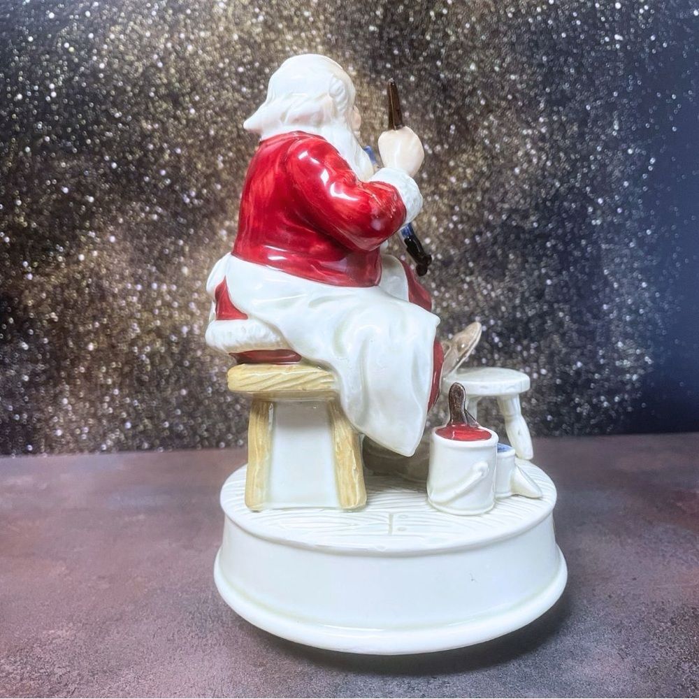 Otagiri “Here Comes Santa Claus” Music Box — READ - Picture 4 of 11